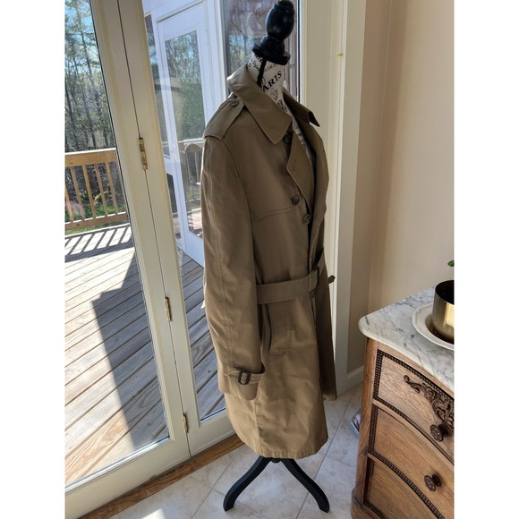 Vintage London Fog Brown Tan Double breasted Lined Trench coat with belt - Picture 12 of 14